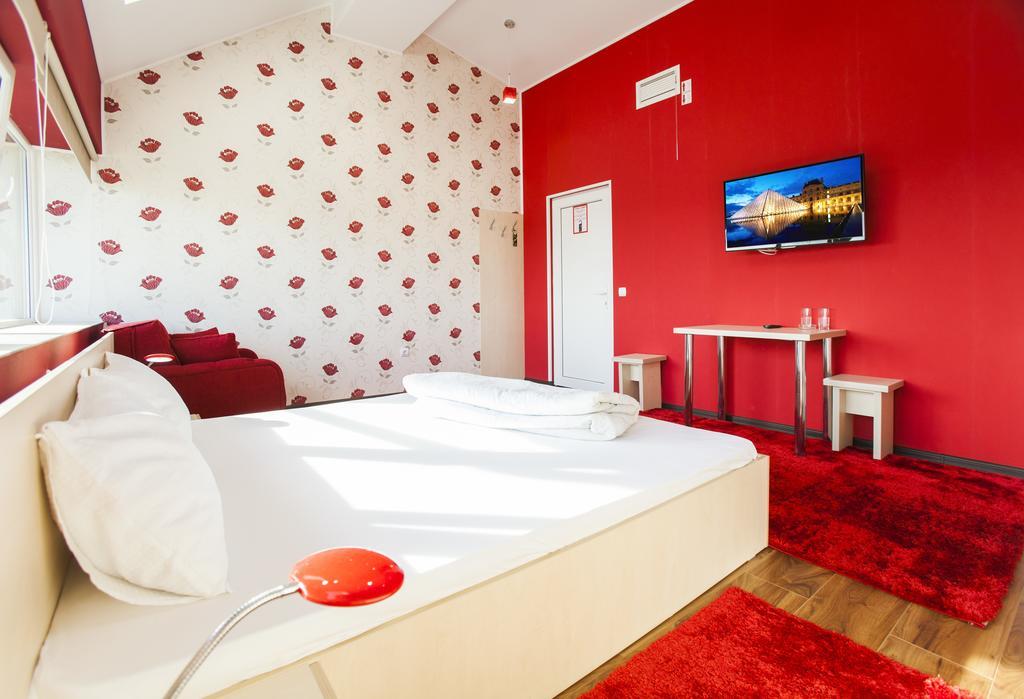 Hotel La Gil Boekarest Kamer foto