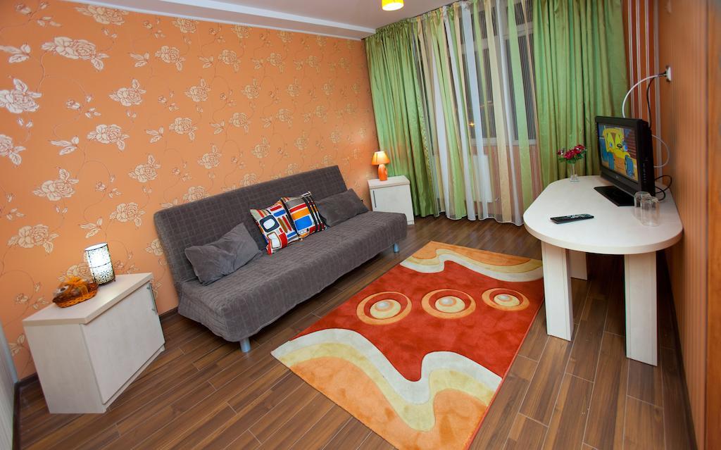 Hotel La Gil Boekarest Kamer foto