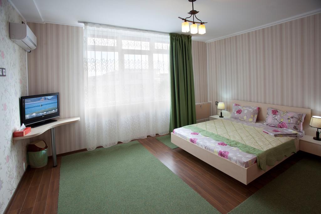 Hotel La Gil Boekarest Buitenkant foto