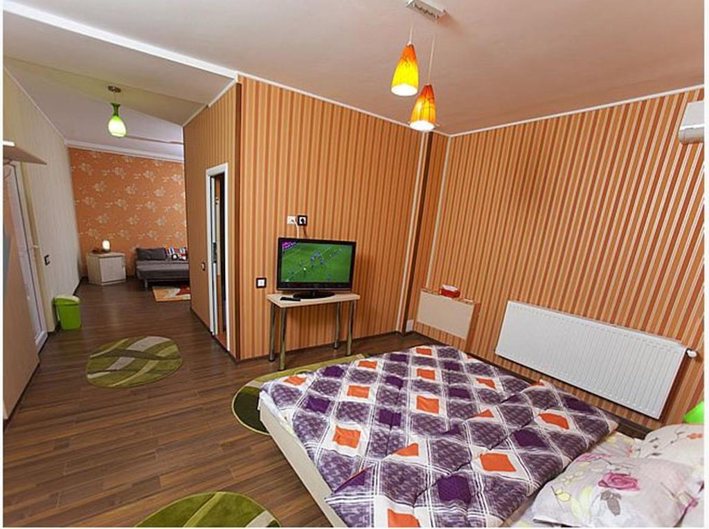 Hotel La Gil Boekarest Kamer foto